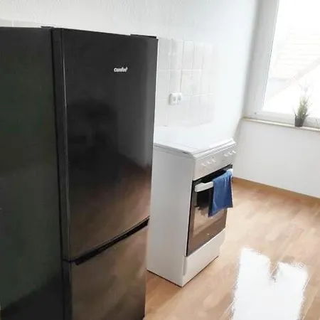 Beautiful 2 Bedroom In A Quiet Area *