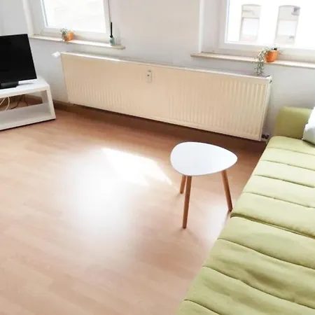 Beautiful 2 Bedroom In A Quiet Area