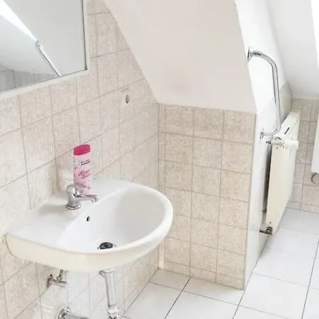 Beautiful 2 Bedroom In A Quiet Area Apartment